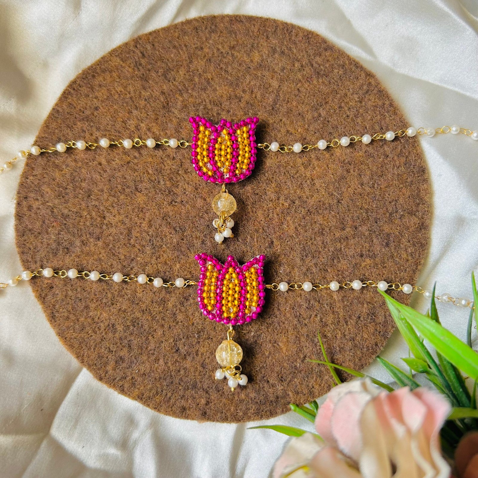 Kamal Anklets
