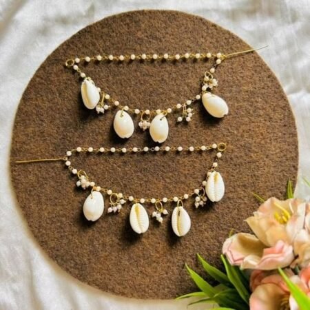 Shell Pearl Earchain